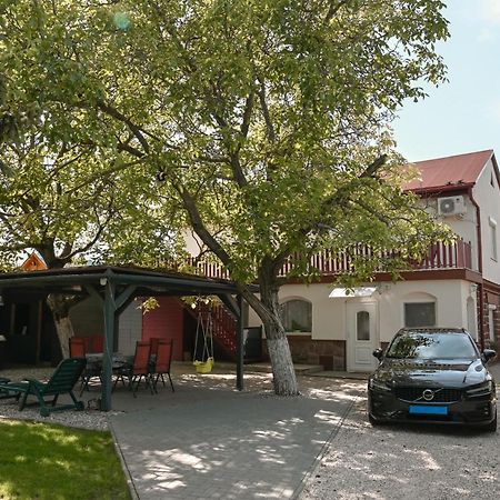Alsooers Pagony Apartment Exterior photo